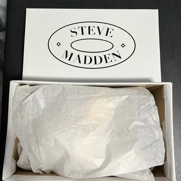 Women’s Steve Madden Athens Rose Gold Sandals Size 9 - Picture 4 of 6